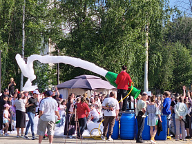 В Новоуральске отметили День семьи, любви и верности!
